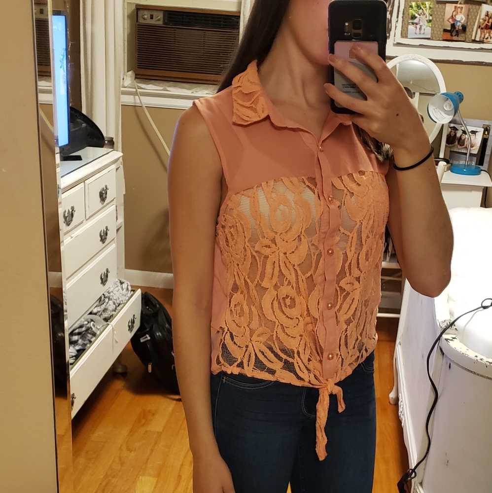 FREE WITH PURCHASE Sleeveless coral top
